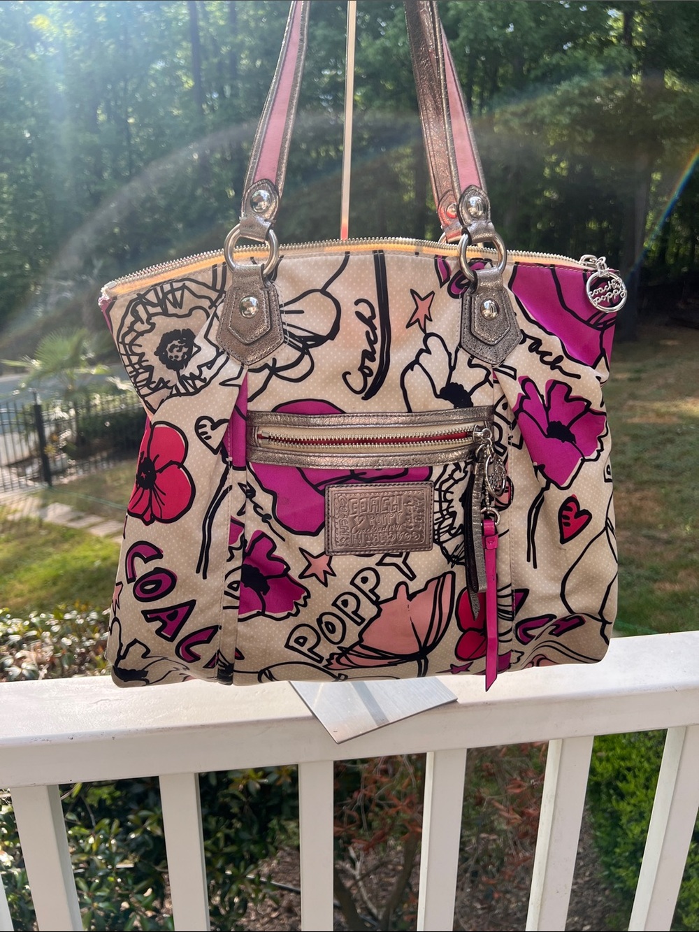 Coach Poppy Floral Graffiti Sateen Tote Pink and Cream Y2K 16306 - Picture 16 of 17